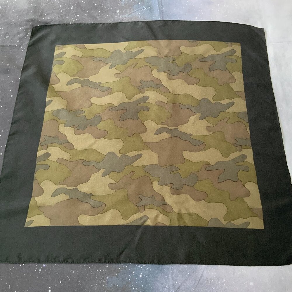 Square Army Camouflage Pattern Scarf Foulard 27x27
